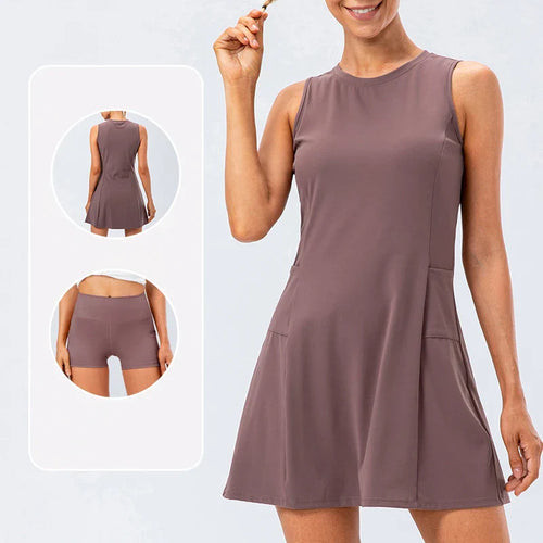 Aloura athleisure tennis kjole