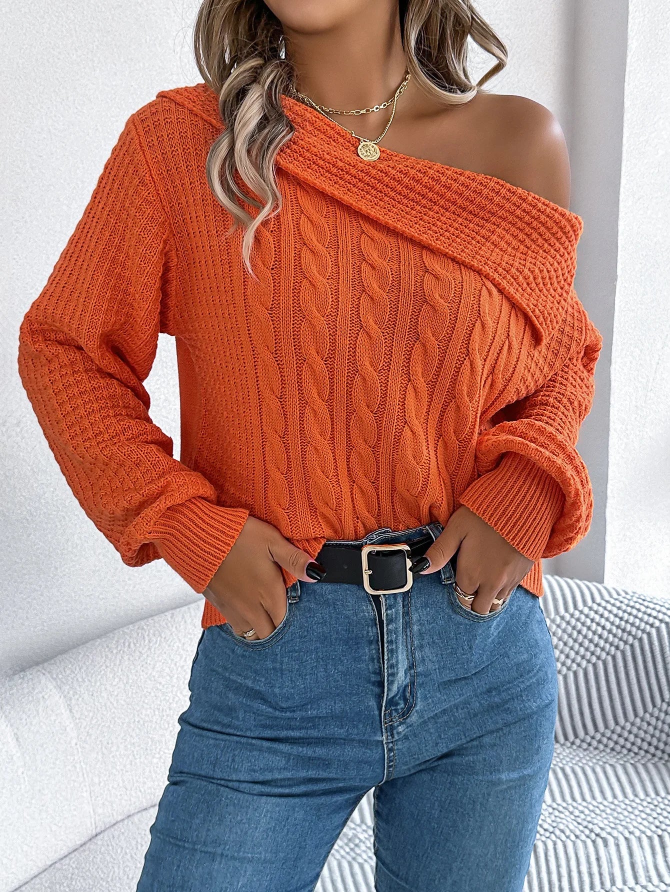 Brise strikket off-skulder sweater
