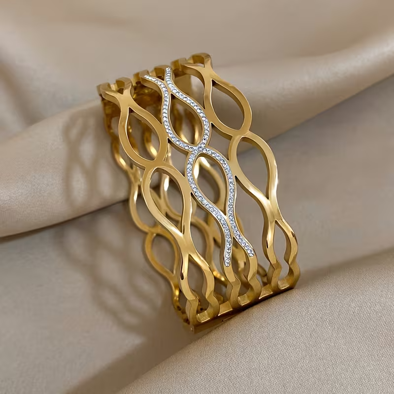 The Julie Cuff