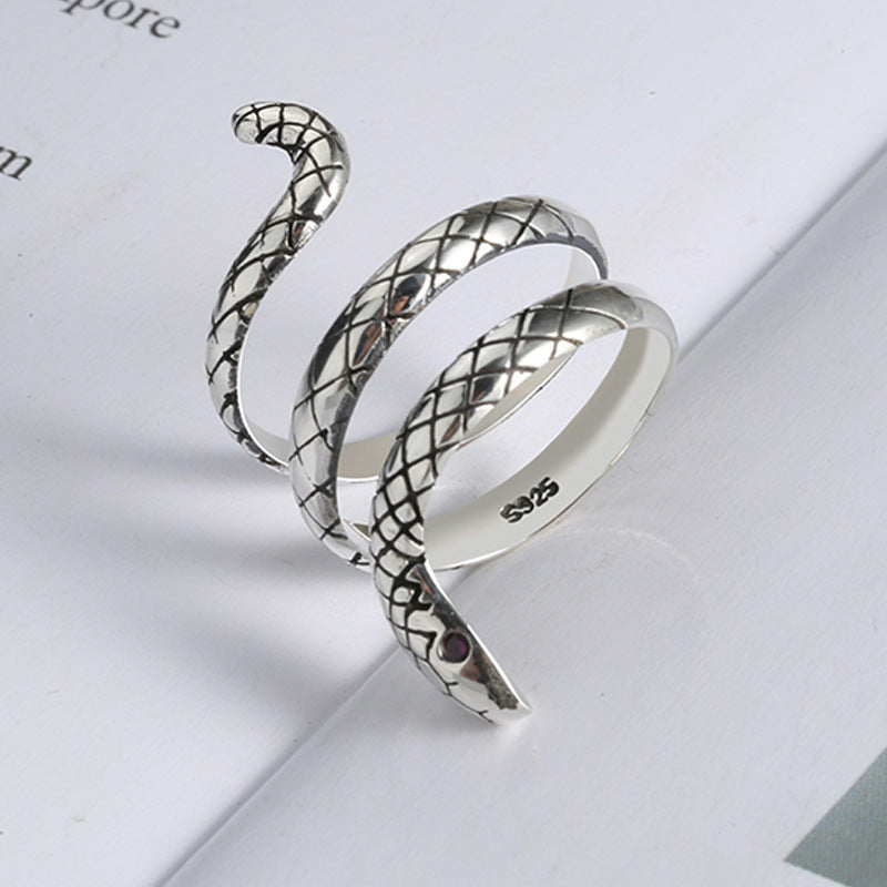 Cobra Ring